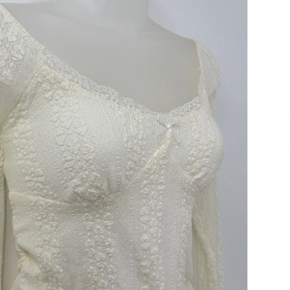 NWT Aeropostale Lace Top Womens sz M Coquette Milkmaid White Long Sleeve boho